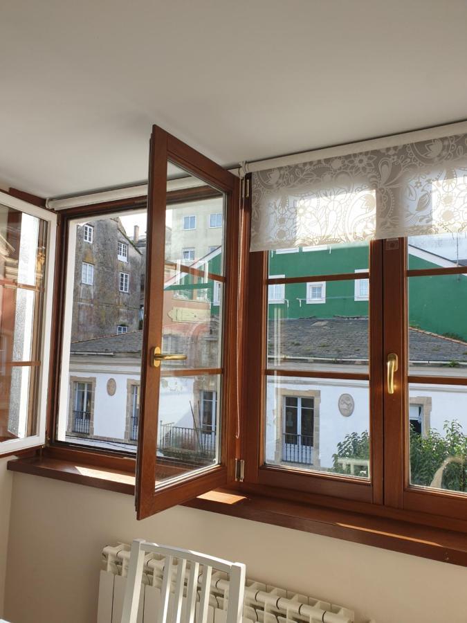Atico Cine Colon Apartment Рибадео Екстериор снимка