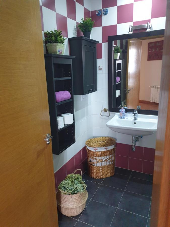 Atico Cine Colon Apartment Рибадео Екстериор снимка