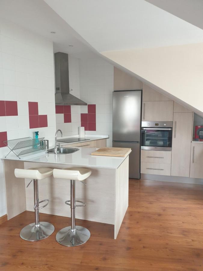 Atico Cine Colon Apartment Рибадео Екстериор снимка