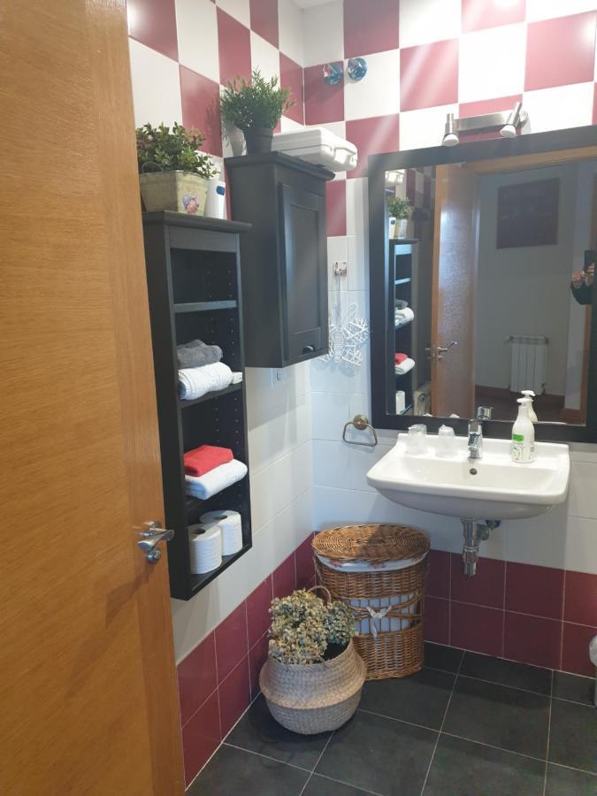 Atico Cine Colon Apartment Рибадео Екстериор снимка